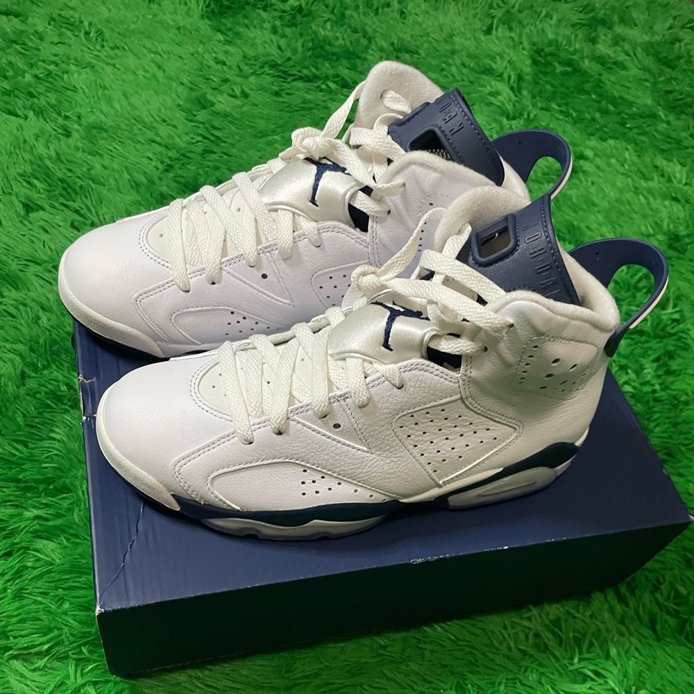 Jordan 6 Midnight Navy